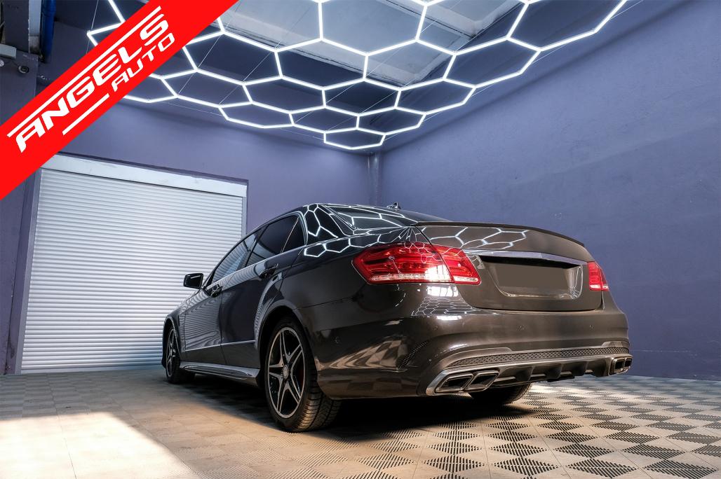 Pachet AMG compatibil cu Mercedes W212 E-Class Facelift 2013+ Kit E63 Aripi si Capota - imagine 7