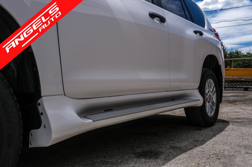 Pachet compatibil cu Toyota Land CruiserFJ150 2014-up Kit Modellista Design - imagine 6