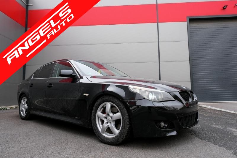 Bara Fata M5 compatibila cu BMW Seria 5 E60 03-10 M5 Fara PDC Cu Grile Duble M - imagine 8