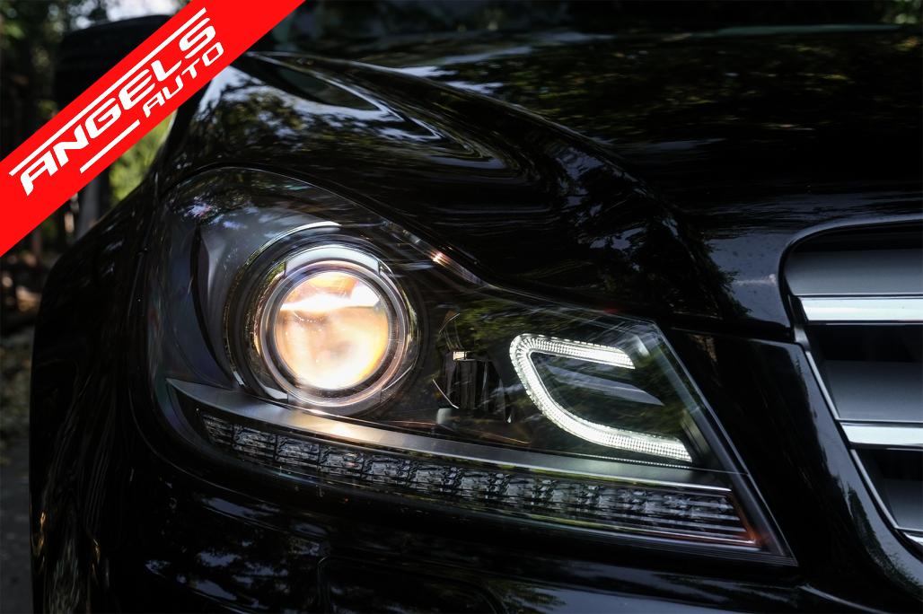 Faruri C-class compatibile cu Mercedes W204 Dayline LED 2011+ Negru Semnalizare LED - imagine 6