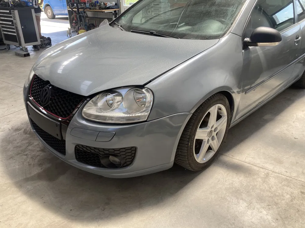 Bara Fata compatibila cu VW Golf 5 (2003-2007) Jetta MK5 GTI Look - imagine 6