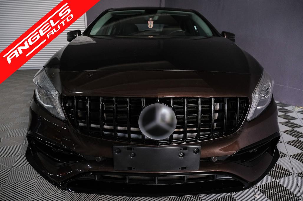 Pachet compatibil cu Mercedes A-Class W176 (2012-2018) Kit Facelift A45 Look - imagine 11