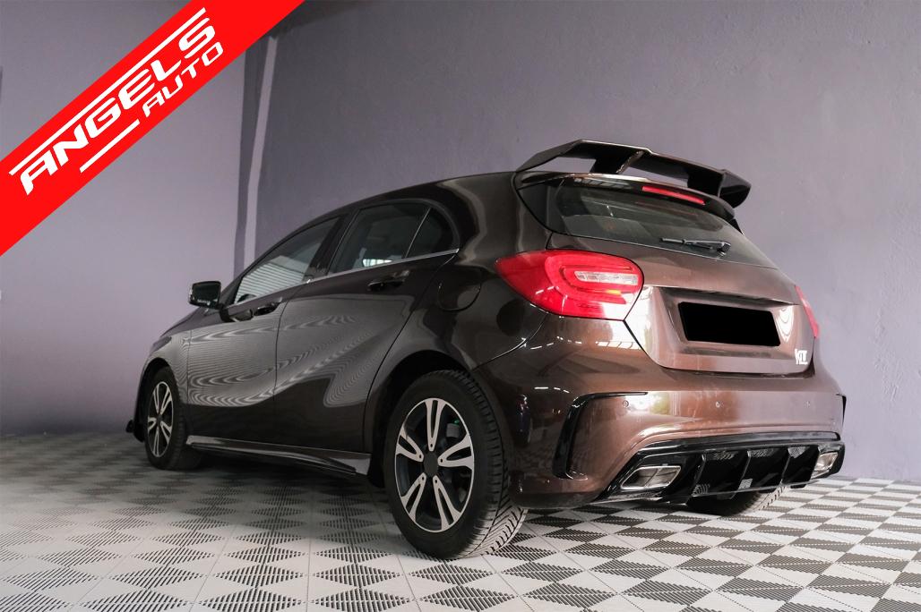 Pachet compatibil cu Mercedes A-Class W176 (2012-2018) Kit Facelift A45 Look - imagine 14