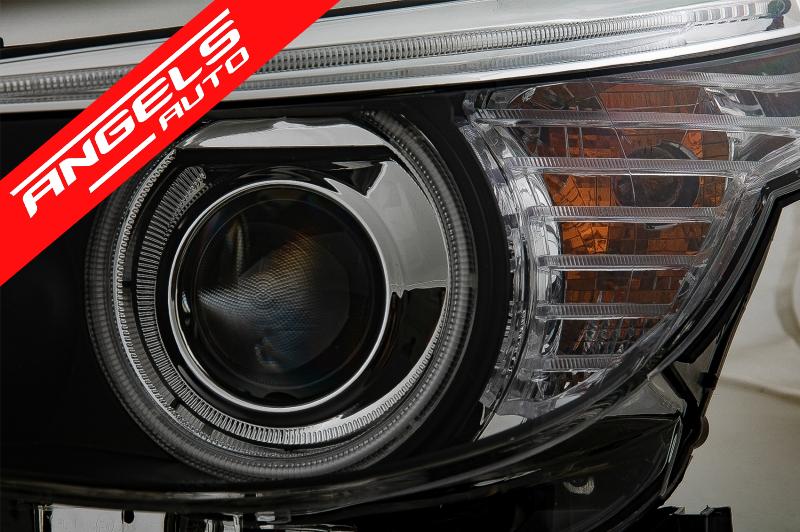 Faruri compatibile cu BMW Seria 5 E60 E61 (2003-2004) Negru LCI Look pentru Xenon D2S - imagine 5