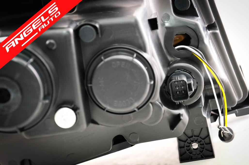 Faruri compatibile cu Chevrolet Camaro (2014-2015) cu Semnal Dinamic Conversie 2016 - imagine 7