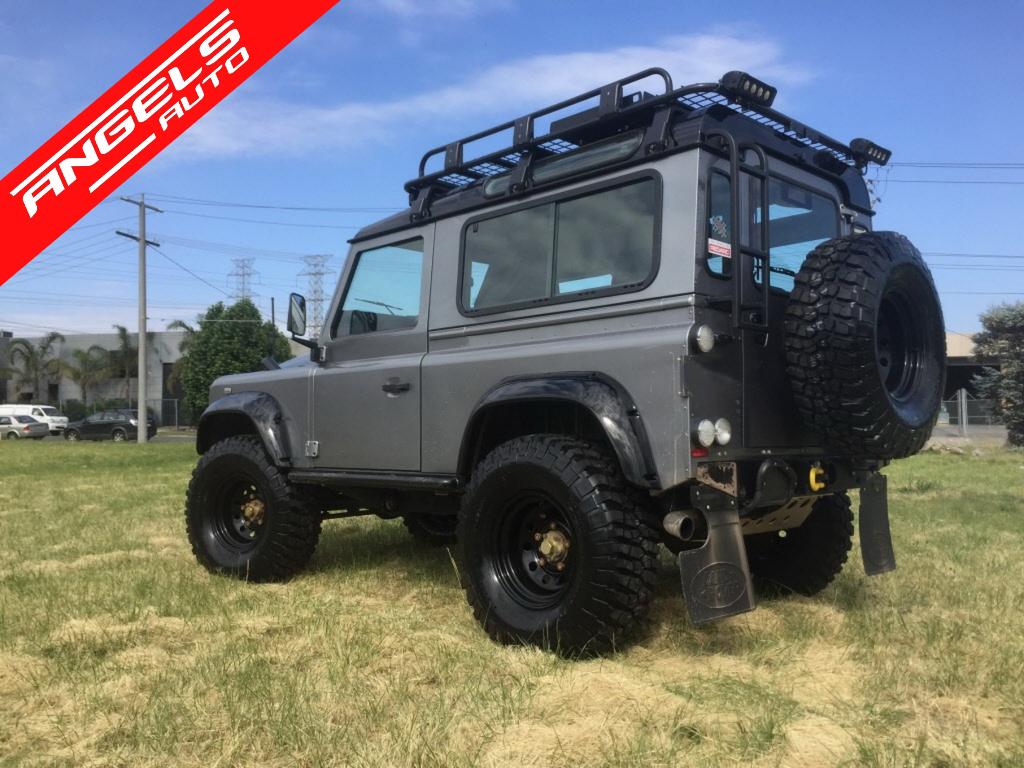 Prelungiri Aripi compatibile cu Land Rover Defender 90 & 110 (1990-2016) Negru Lucios - imagine 6