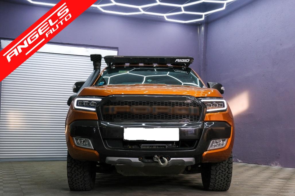 Faruri compatibile cu Ford Ranger (2015-2020) LHD Negru Semnal Dinamic Matrix LED Bar - imagine 7