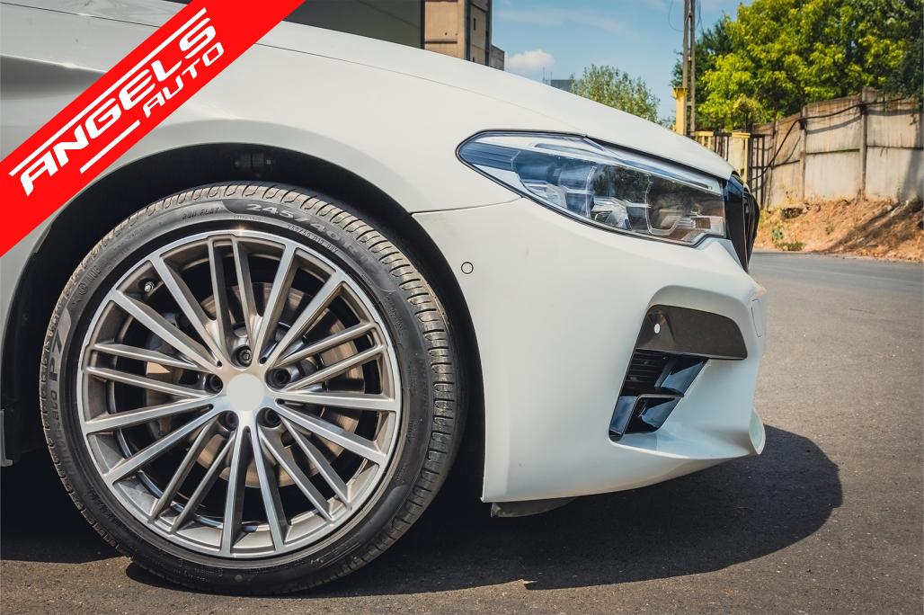 Bara Fata compatibila cu BMW Seria 5 G30 G31 Limousine Touring (17-19)M5 Sport Design - imagine 7
