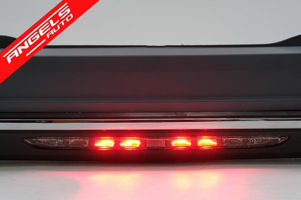 Pachet Exterior compatibil cu Mercedes V-Class W447 (2014-03.2019) 2020 Design - imagine 8