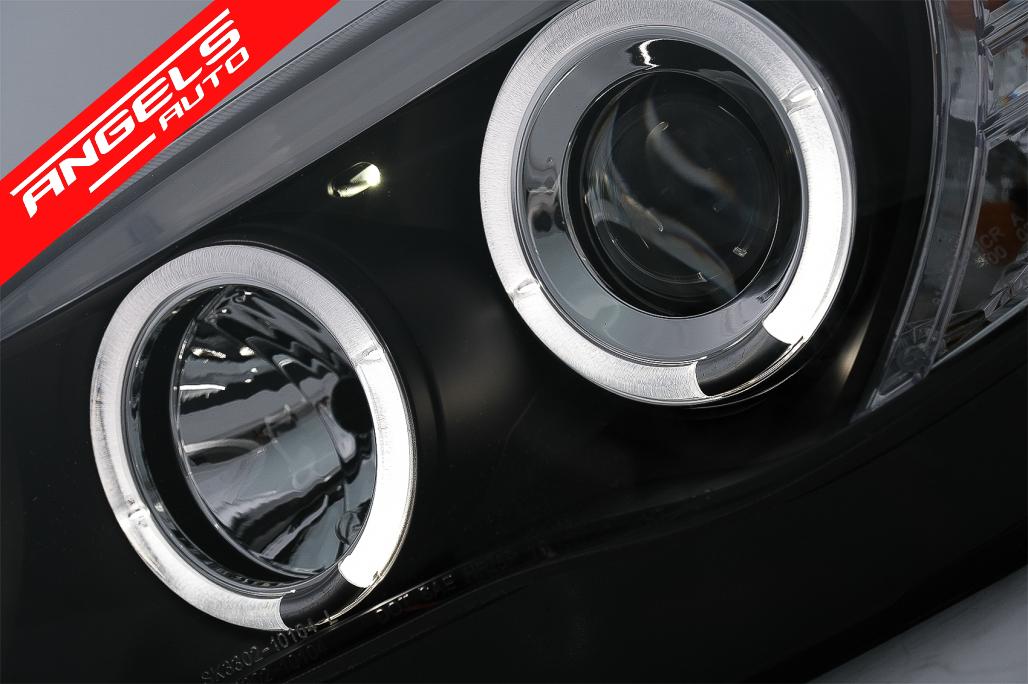 Faruri Angel Eyes compatibile cu BMW Seria 1 E81 E82 E87 E88 (2004-2011) Negru - imagine 4