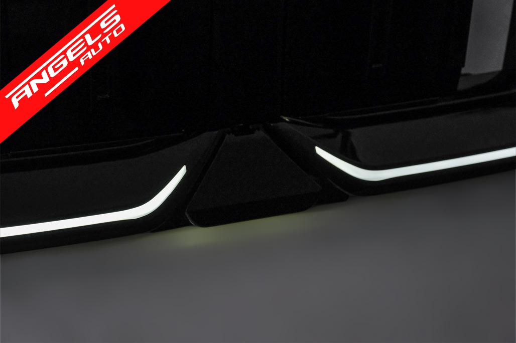 Grila Centrala cu LED compatibila cu BMW Seria 5 G60 G61 (2023-up) Negru Lucios - imagine 8