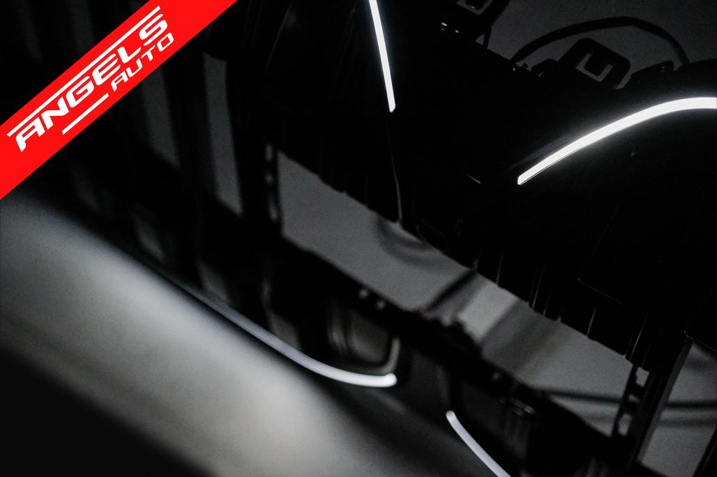 Grila Centrala cu LED compatibila cu BMW Seria 7 G70 (2022-up) Negru Lucios - imagine 10