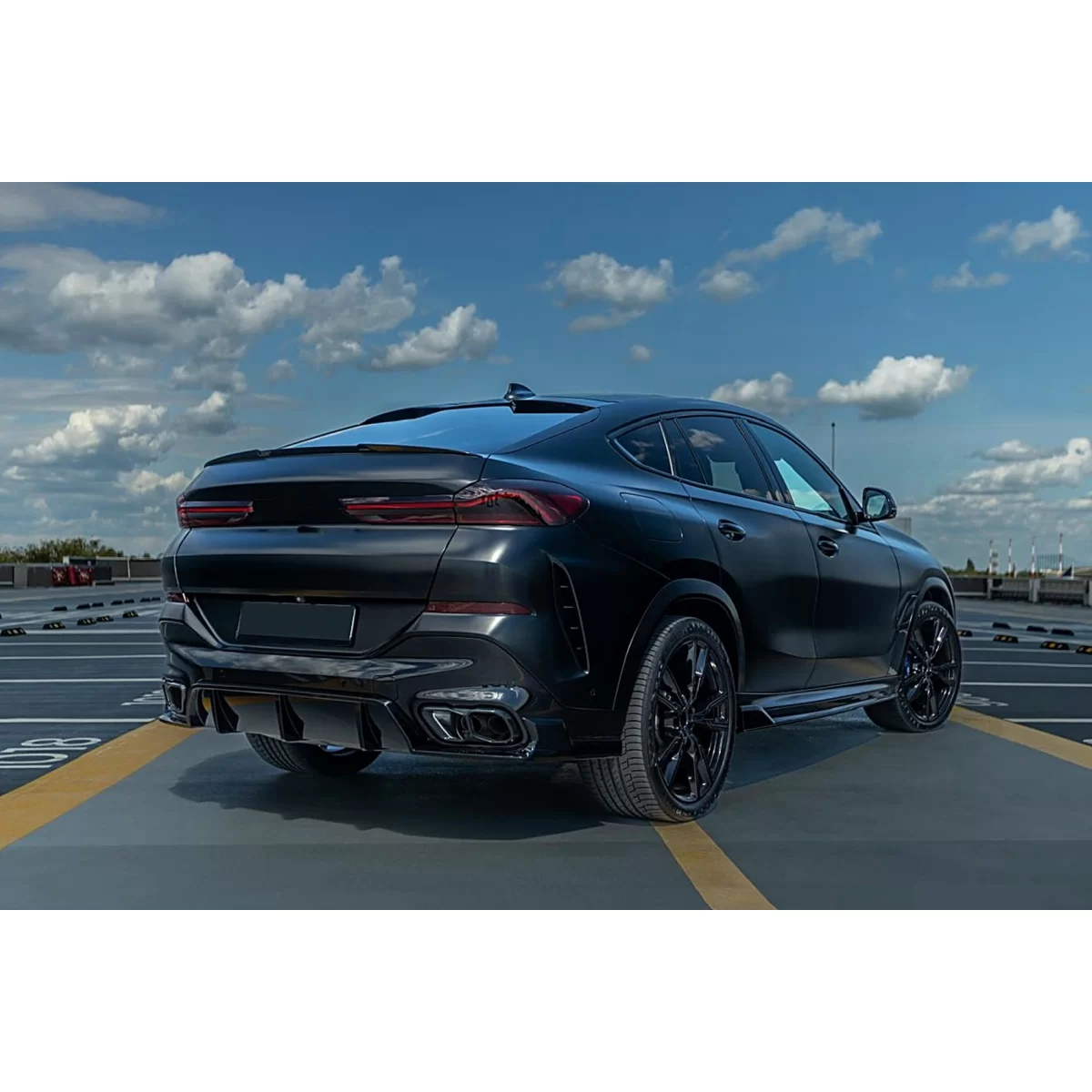 Pachet Exterior Aero compatibil cu BMW X6 G06 2019-03.2023 M-Tech Black Knight Design - imagine 12
