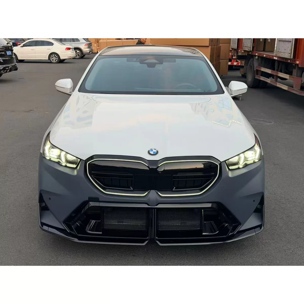 Pachet Exterior compatibil cu BMW Seria 5 G60 2023-UP M5 Design - imagine 9